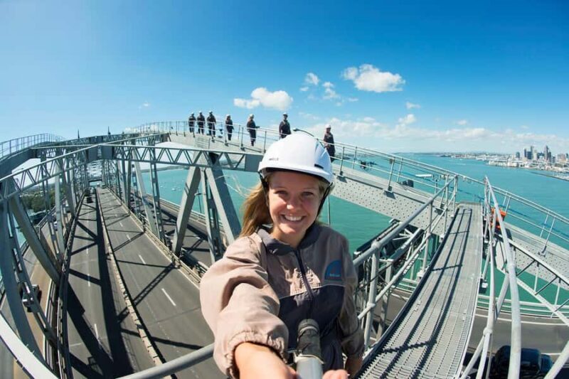 Auckland Harbor Bridge: Bridge Climb - The Itinerary: What You Can Expect