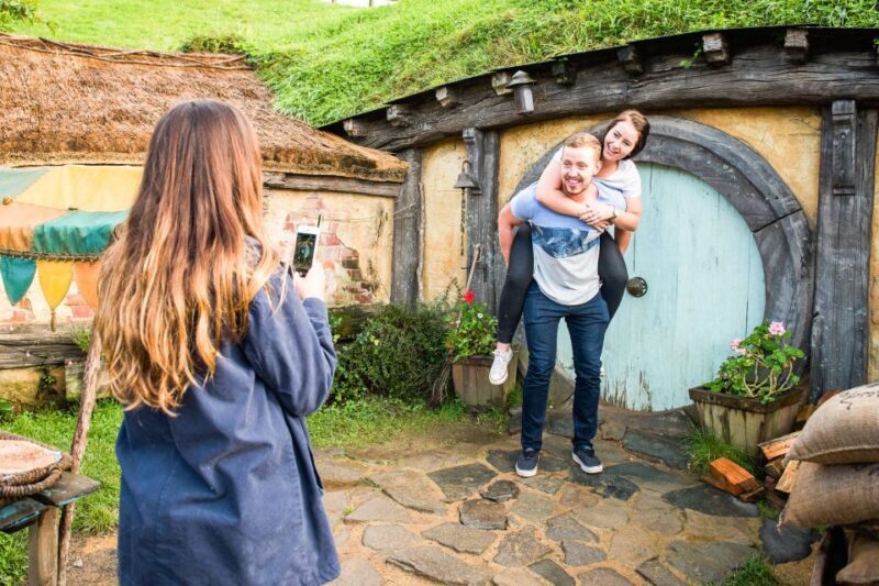 Auckland: Hobbiton Movie Set Tour with Lunch - The Sum Up