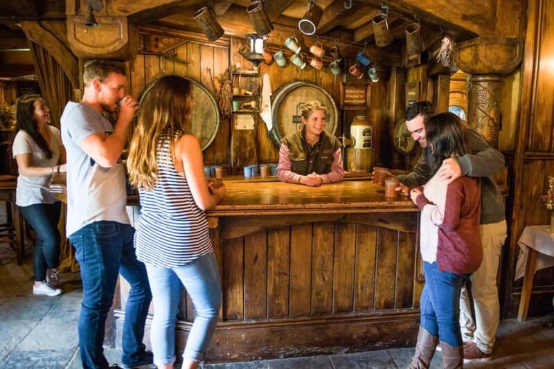 Auckland: Hobbiton Movie Set Tour with Lunch - FAQ