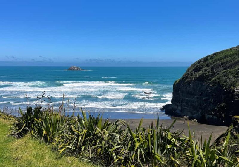 Auckland: Kumeu Wine Tasting Tour and Black Sand Beach - FAQ