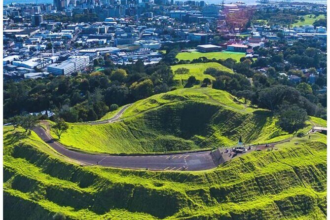 Auckland Private City Highlights Tour 5hrs Sightseeing Experience - Authentic Experiences and What Makes This Tour Stand Out