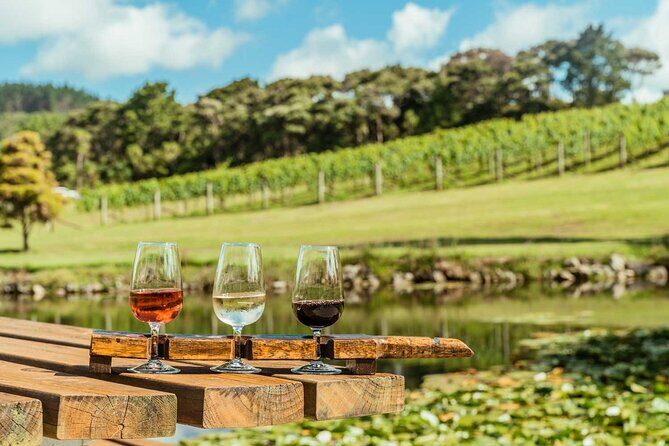 Auckland Private Escape: Golf, Wine & Spa Bliss - Key Points