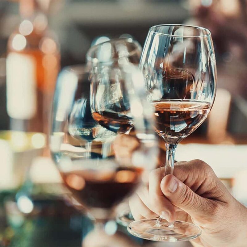 Auckland: Private Horseback Ride + Lunch + Wine + Pick up - Key Points
