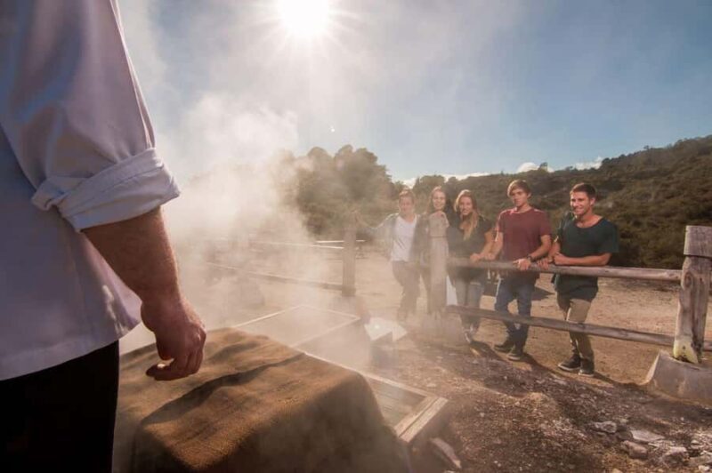 Auckland: Private Tour to Waitomo & Te Puia Valley - FAQs