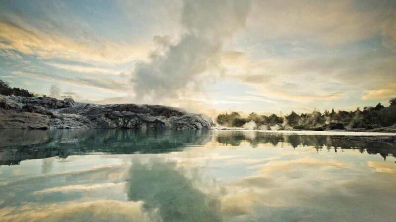 Auckland: Rotorua Highlights with Te Puia Tour, Show & Lunch - Who Would Love This Tour?