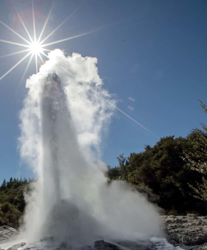 Auckland: Rotorua Wai-O-Tapu, Te Puia with Haka - The Sum Up
