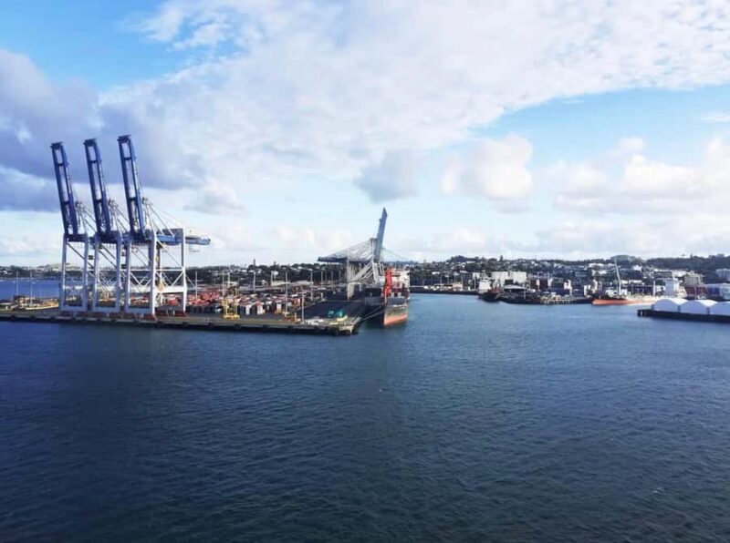Auckland: Scenic Harbour Cruise with Live Commentary - Key Points