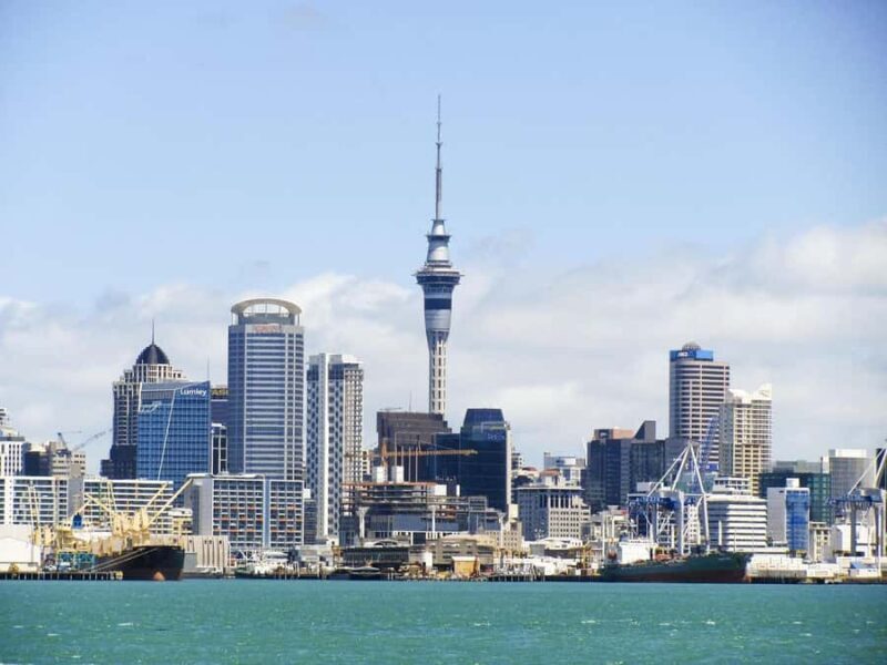Auckland: Scenic Harbour Cruise with Live Commentary - Detailed itinerary breakdown