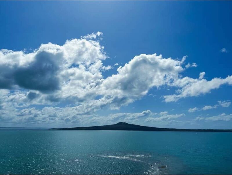Auckland: Scenic Harbour Cruise with Live Commentary - Who will love this cruise?