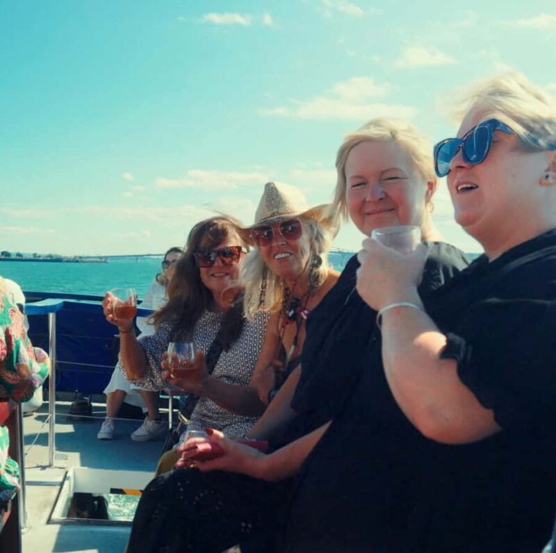 Auckland: Scenic Harbour Cruise with Live Commentary - The Sum Up