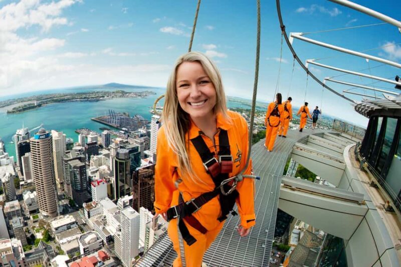Auckland: Sky Tower SkyWalk - 192m High Edge Walk - FAQs