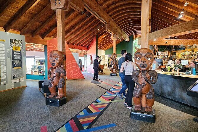 Auckland West Coast Rainforest and Beach Tour - Arataki Visitor Centre – The Gateway to Wilderness