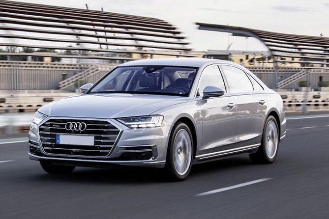 Audi A8 Chauffeur Car Melbourne Airport To CBD - Who Should Consider This Service?