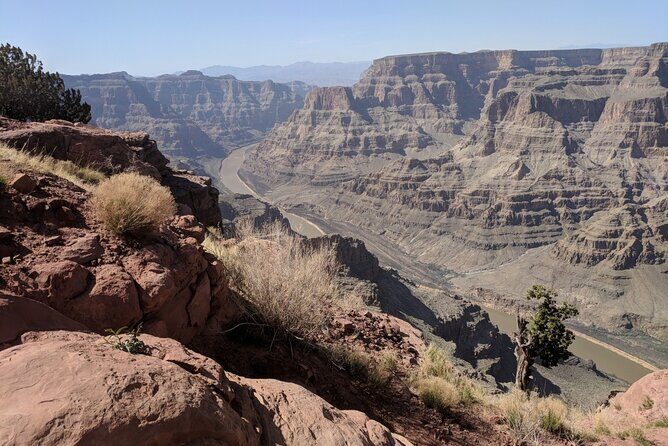Audio Driving Tour: Grand Canyon West, Hoover Dam Red Rock Canyon - Who Will Love This Tour?