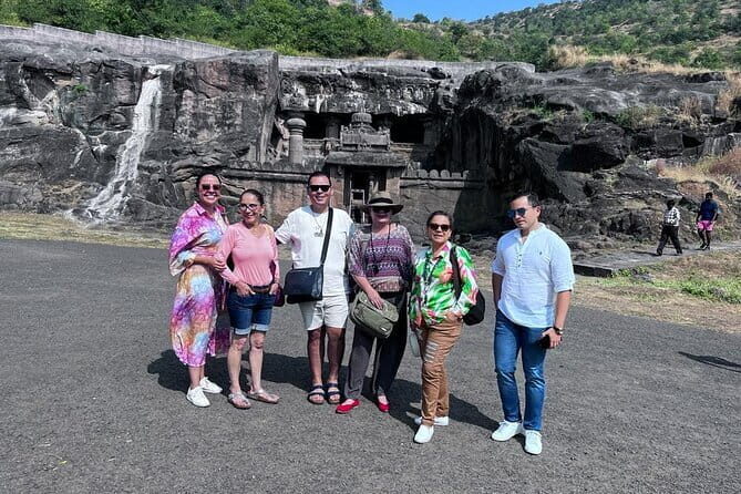 Audio Guided Tour of Ellora Hindu Caves, Aurangabad on HopOn India App - Who Will Love This Tour?
