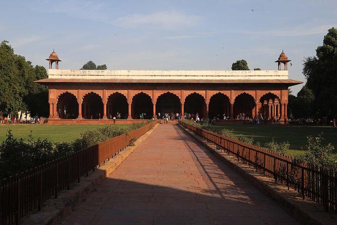 Audio Guided Tour Of Red Fort, Delhi on HopOn India App - FAQs