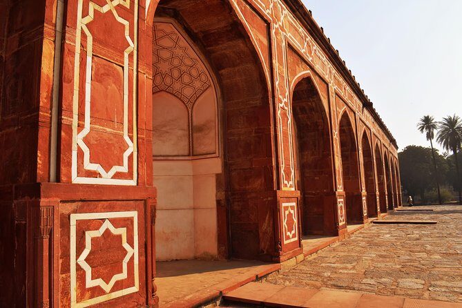 Audio Guided Walk of Humayun's Tomb & Nizammudin Basti, Delhi on HopOn India App - FAQ