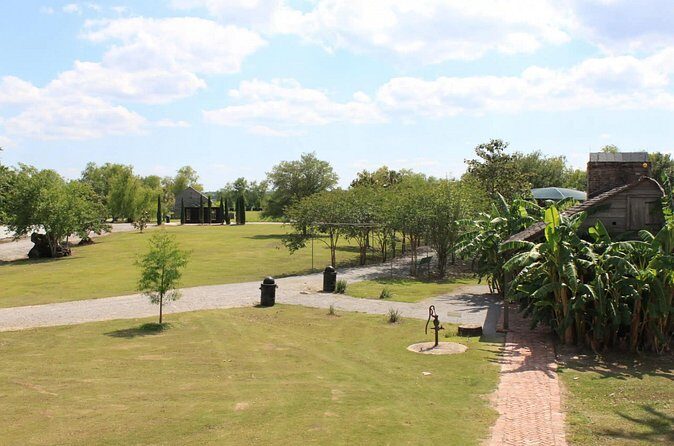 Audio-Guided Whitney Plantation Tour with Transportation - FAQ