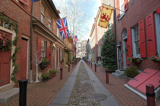 Audio Journey Through History: A Philadelphia Heritage Walk - The Cemeteries and Founders’ Resting Places