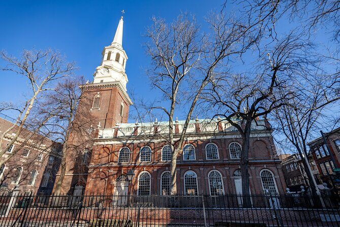 Audio Journey Through History: A Philadelphia Heritage Walk - Cultural and Artistic Highlights