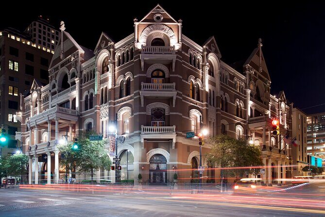 Austin Haunted Pub Crawl Walking Tour - In-Depth Look at the Austin Haunted Pub Crawl