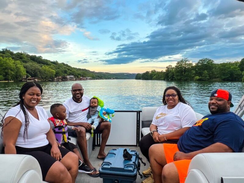 Austin: Lake Austin Private Boat Cruise - Full Sun Shading - Discovering the Waters of Lake Austin