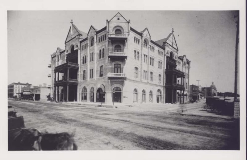 Austin: Morning History Walking Tour of Downtown Austin - Who Will Love This Tour?