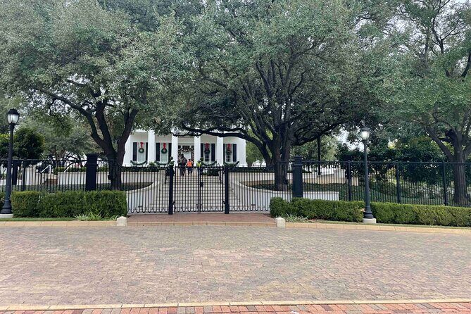 Austin's Famous Ghosts Smartphone Guided Audio App Walking Tour - Why This Tour Is a Good Choice