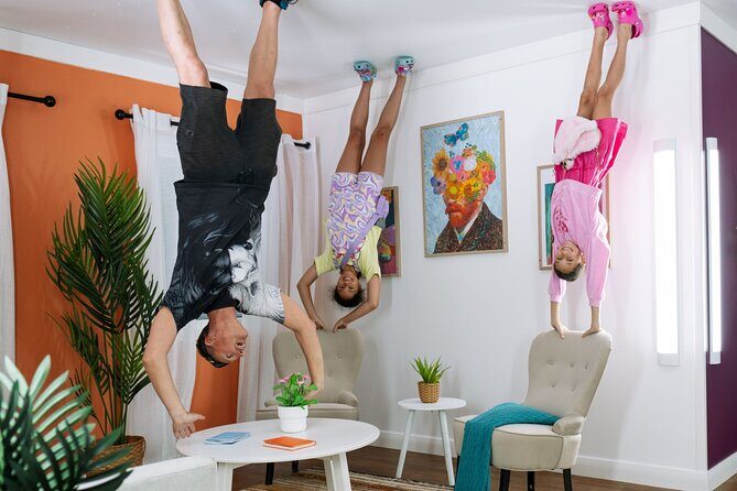 Australia's First Upside Down House Photo Experience - Practical Details