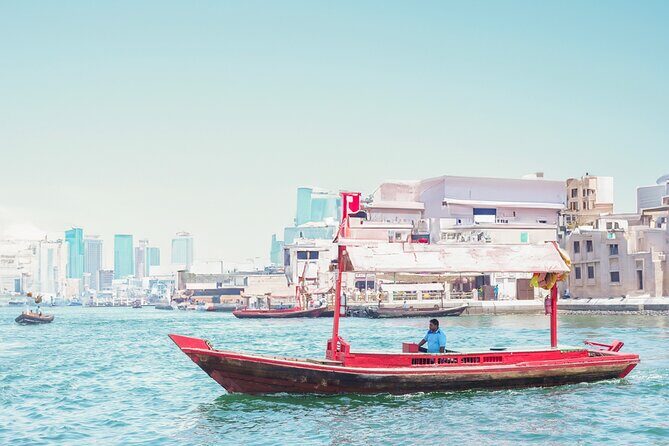 Authentic Dubai Tour: Al Fahidi, Souks, Abra & Landmarks drive - How the Experience Works