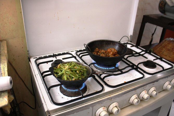 Authentic Sinhalese Cooking Class in Colombo with a Local Family - Who Will Love This Experience?