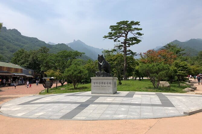 Autumn Foliage-Mt. Seorak, Sokcho Beach, Market, Observatory - A Closer Look at the Itinerary