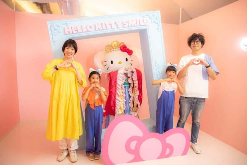 Awaji Hello Kitty Apple Land Admission Ticket - Who Should Consider This Experience?