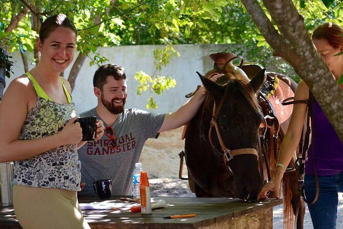 Award-winning Classic Horseback Ride (max. 6 riders) - Key Points