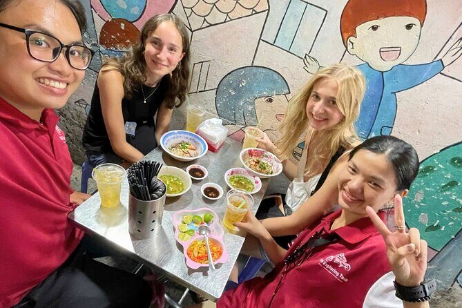 Award-Winning Ho Chi Minh Walking Food Tastings & Hidden Alleys - Visiting the Nguyen Thien Thuat Apartment Buildings