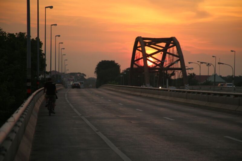 Ayutthaya: 3-Hour Sunset Ride Bike Excursion - Authenticity and Overall Value