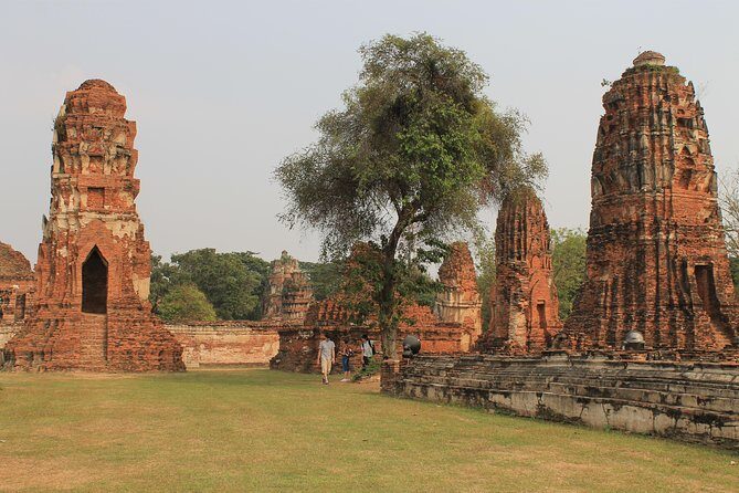 Ayutthaya Day Tour By Coach and Cruise - FAQ