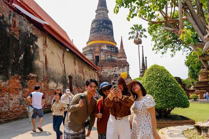 Ayutthaya Summer Palace and Temples Day Tour from Bangkok - What Travelers Say