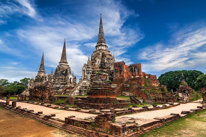 Ayutthaya Sunset Discovery, Boat Ride, Iconic Spots, Local Market - An Overview of the Experience