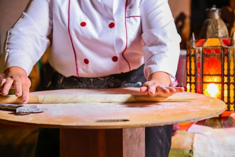 Azerbaijani Cooking Class & Old City Tour & Lunch - Key Points
