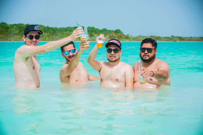 Bacalar Private Catamaran Lunch and Drinks from Costa Maya - Who Will Love This Tour?
