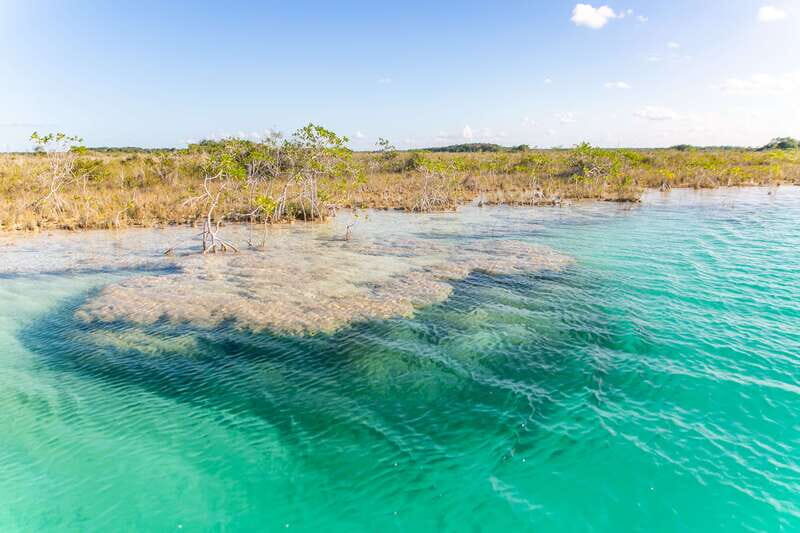 Bacalar: Private Sailboat Tour with Lagoon Swimming - Itinerary Breakdown