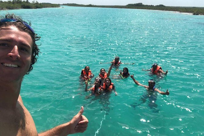 Bacalar Seven Color Lagoon Boat Adventure with Grill Option - FAQs