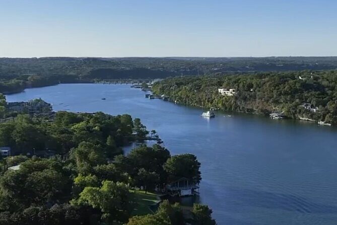 Bach Party Boat on Lake Austin 4 hours Up to 12 guests - The Experience: What It Feels Like to Be on the Water