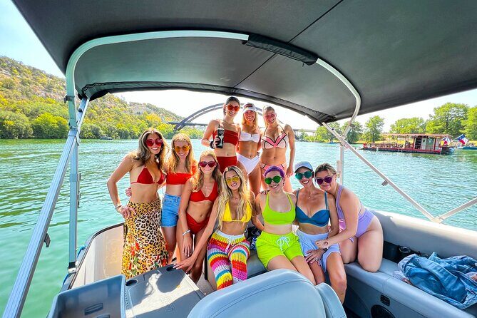 Bachelorette & Bachelor Boat Party - Who Should Consider This Tour?