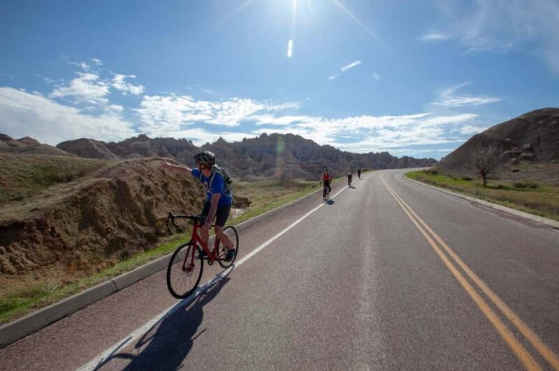 Badlands National Park: Private Bike/E-Bike Tour with Lunch - The Experience: What to Expect from Start to Finish