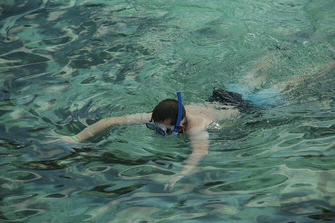 Bahama Kayak Full Day Water Sports Package at Junkanoo Beach - Review Highlights and Authentic Experiences