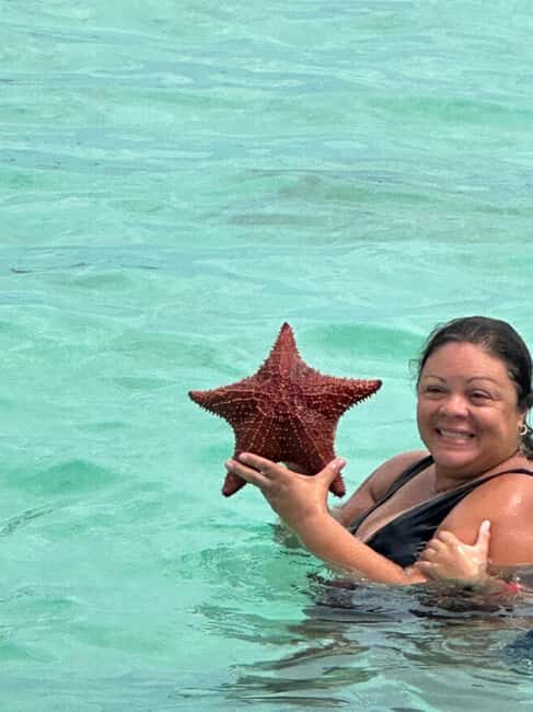 Bahamas: Swimming Pigs & Snorkeling Cruise with Lunch & Rum - Starting Point and Setting Sail