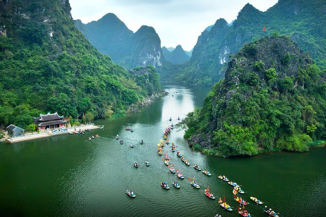 Bai Dinh Pagoda, Trang An boat and Mua Cave Limousine from Hanoi - Who Will Enjoy This Tour?