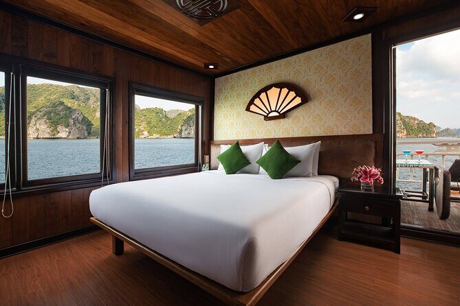 Bai Tu Long bay Deluxe cruise 2D1N: fishing villages, meals, cave, kayaking - The Value of the Experience